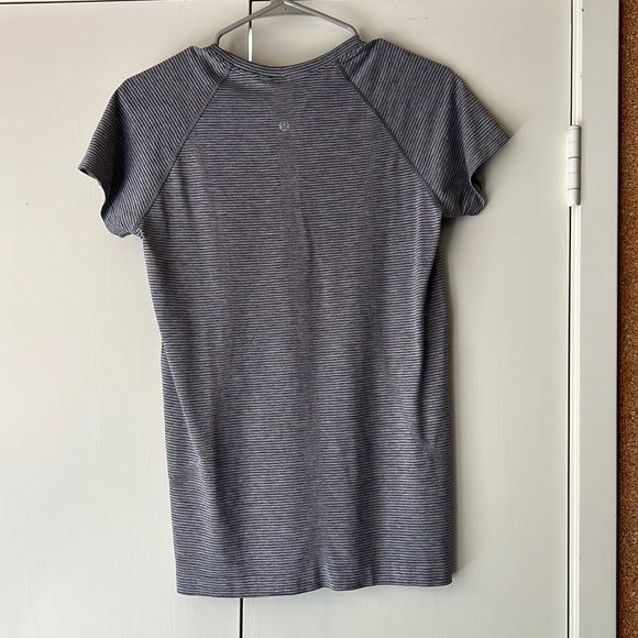 Lululemon Swiftly Tech - Picture 2 of 3